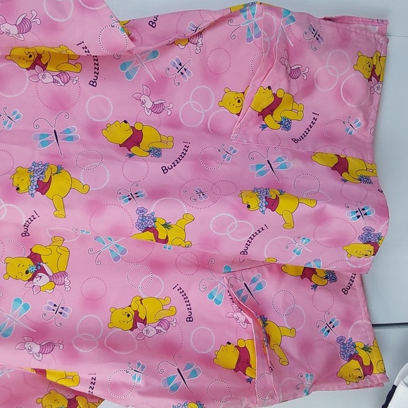 Disney Pink Winnie the Pooh Scrub Top Nurse Hospital Childrens  Sz.2X - Picture 3 of 6